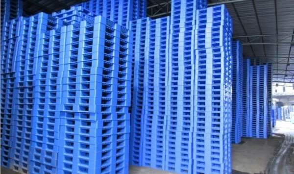 Tại sao doanh nghiệp nên xem xét chọn pallet nhựa đã qua sử dụng