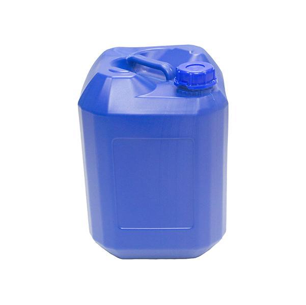 Can nhựa 20 lít màu xanh dương, nắp xanh, quai xách ở mặt trên, đứng trên nền trắng