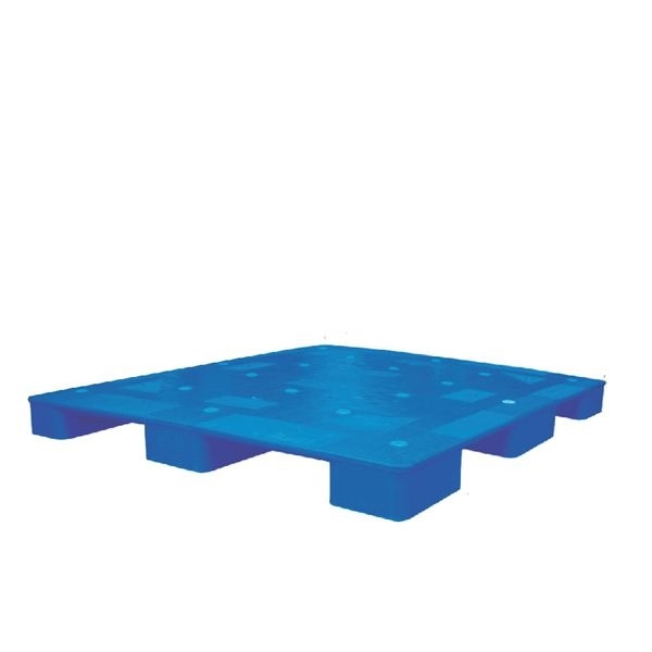 Pallet nhựa xanh dương mặt phẳng kín, ba chân hộp